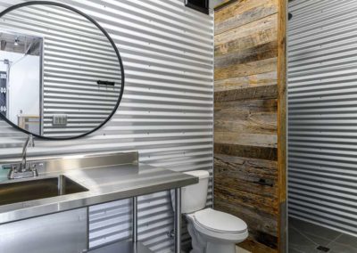 Watkins Barn Bathroom